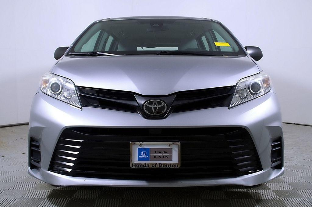 used 2018 Toyota Sienna car, priced at $23,758