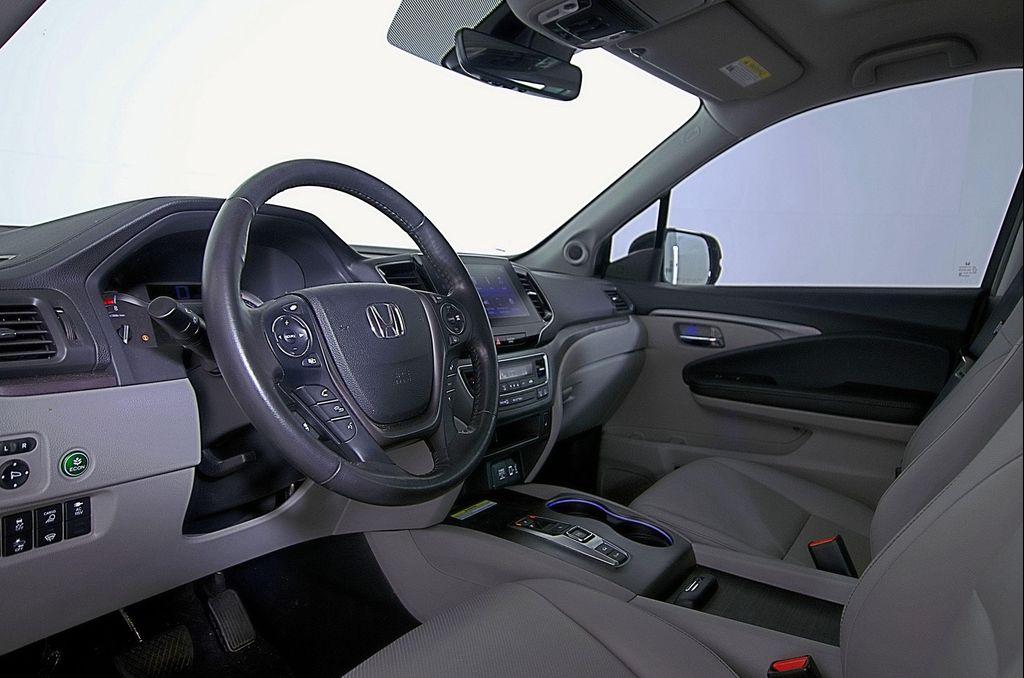 used 2023 Honda Ridgeline car, priced at $30,541