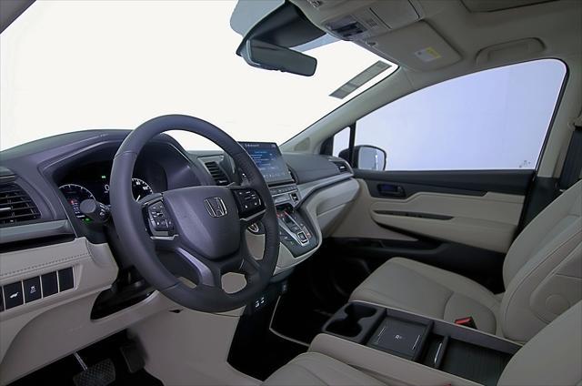 new 2025 Honda Odyssey car, priced at $43,670