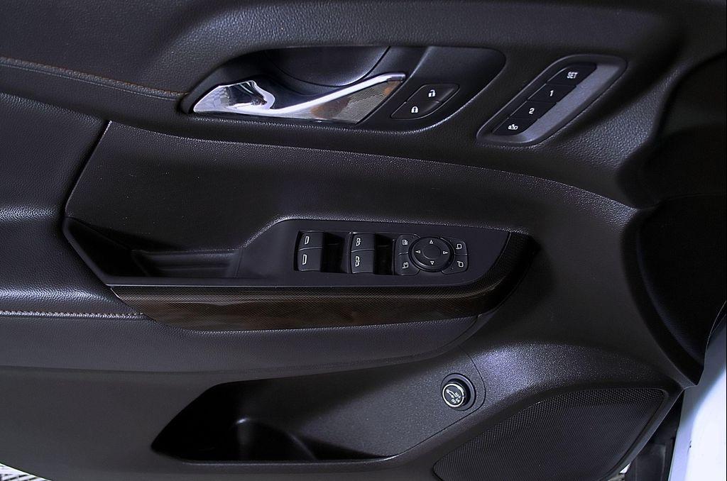 used 2021 GMC Acadia car, priced at $28,133