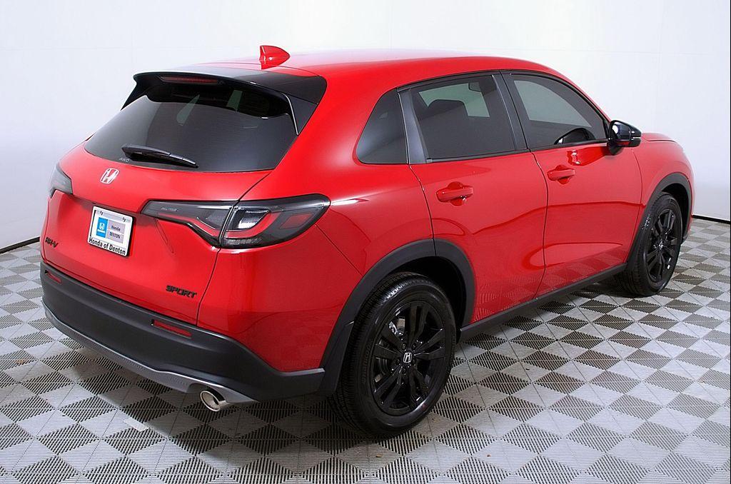 new 2026 Honda HR-V car, priced at $29,664