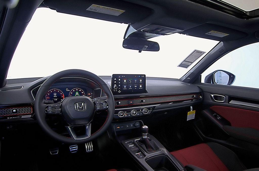 new 2026 Honda Civic Si car, priced at $32,190