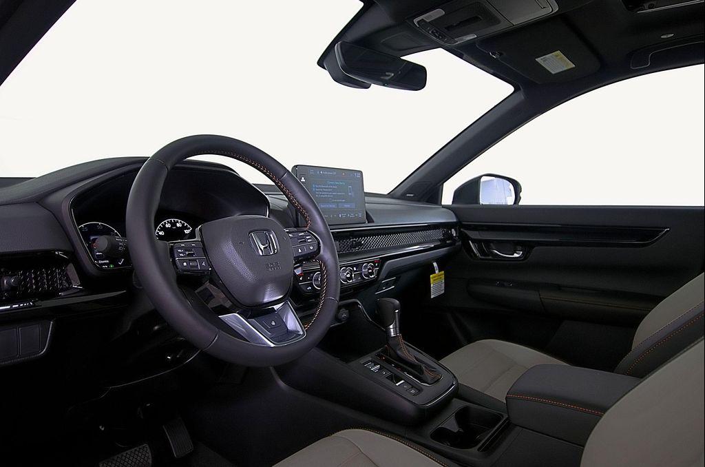 new 2026 Honda CR-V Hybrid car, priced at $40,758