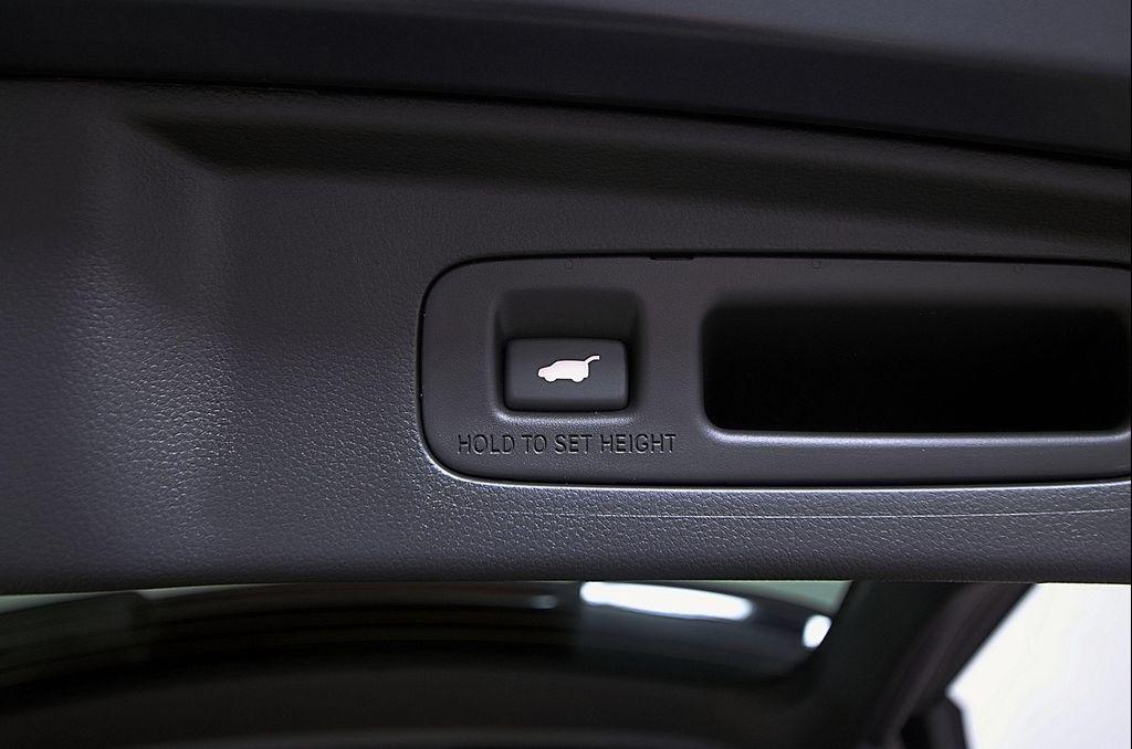 new 2026 Honda CR-V Hybrid car, priced at $40,758