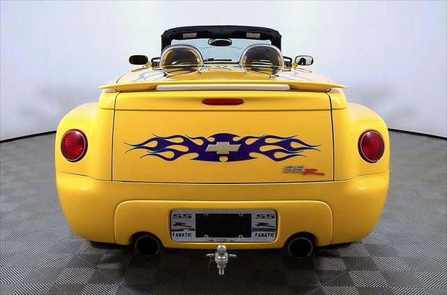 used 2006 Chevrolet SSR car, priced at $28,998