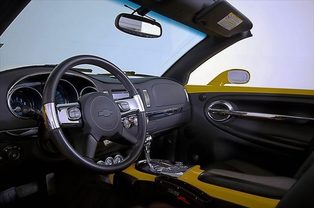 used 2006 Chevrolet SSR car, priced at $28,998