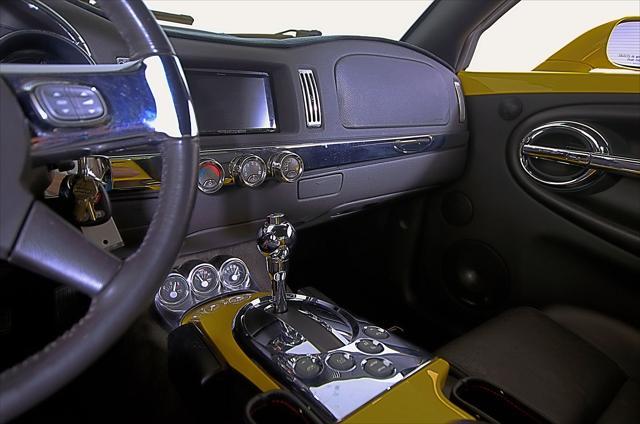 used 2006 Chevrolet SSR car, priced at $28,998