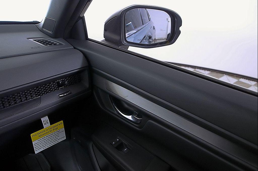 used 2025 Honda CR-V Hybrid car, priced at $34,831