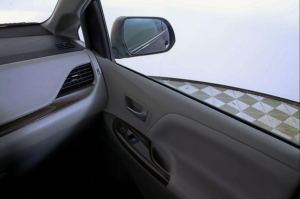 used 2017 Toyota Sienna car, priced at $21,630