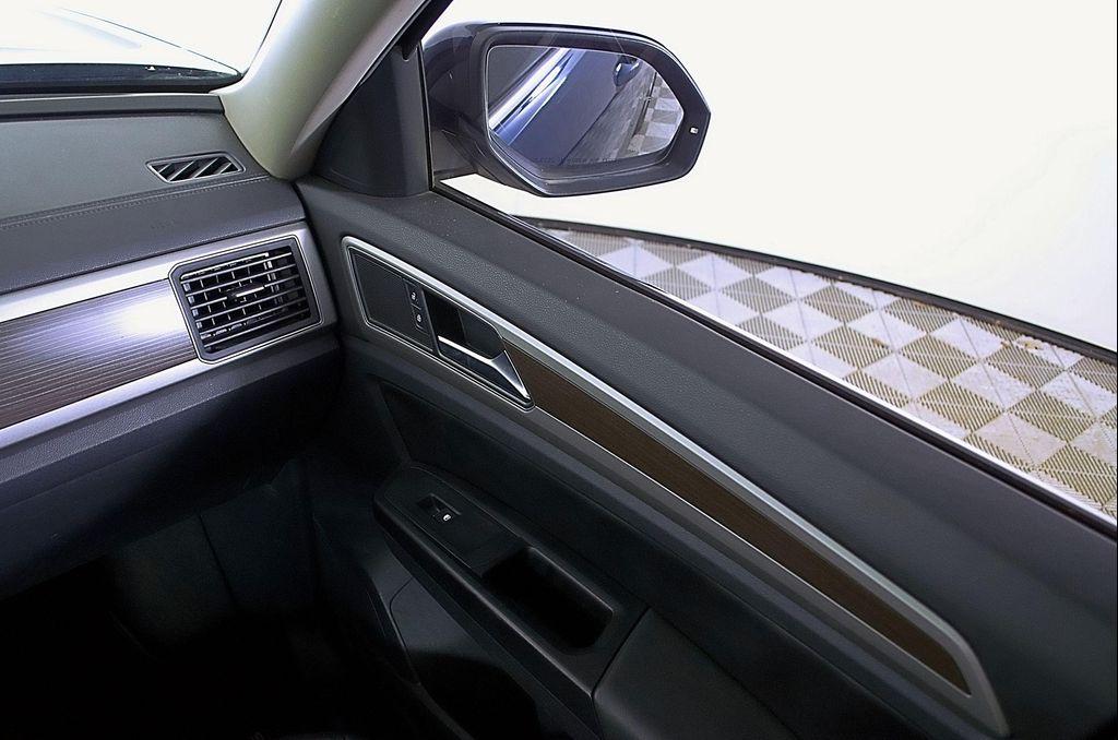 used 2019 Volkswagen Atlas car, priced at $18,998