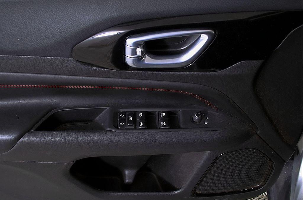 used 2024 Jeep Compass car, priced at $23,998