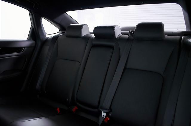 new 2025 Honda Civic Hybrid car, priced at $33,300