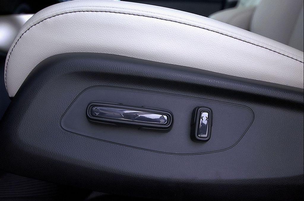 new 2026 Honda HR-V car, priced at $30,188