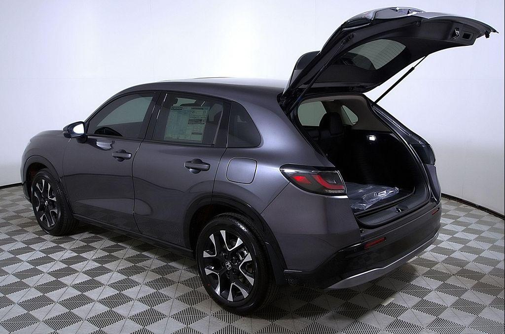 new 2026 Honda HR-V car, priced at $30,188