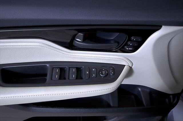used 2025 Honda Odyssey car, priced at $44,696