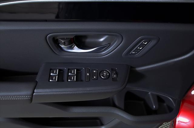 new 2025 Honda Pilot car, priced at $48,950