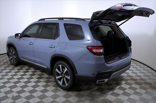 new 2025 Honda Pilot car, priced at $48,950