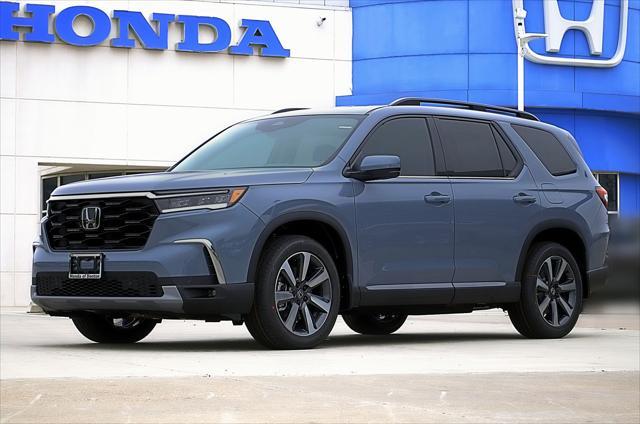 new 2025 Honda Pilot car, priced at $48,950