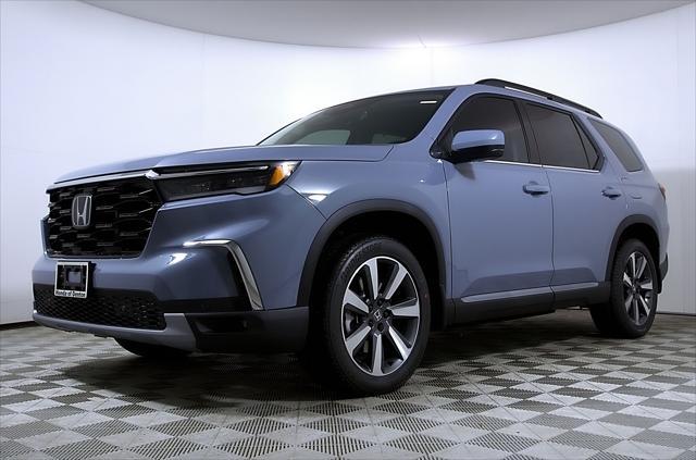 new 2025 Honda Pilot car, priced at $48,950
