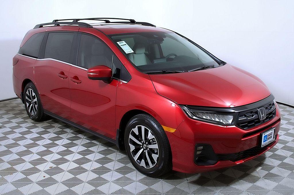 new 2026 Honda Odyssey car, priced at $42,164