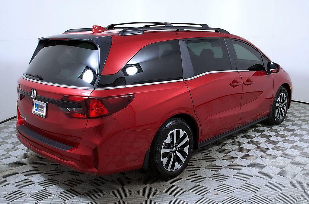new 2026 Honda Odyssey car, priced at $42,164
