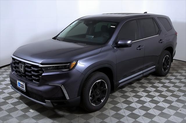 new 2025 Honda Pilot car, priced at $49,195