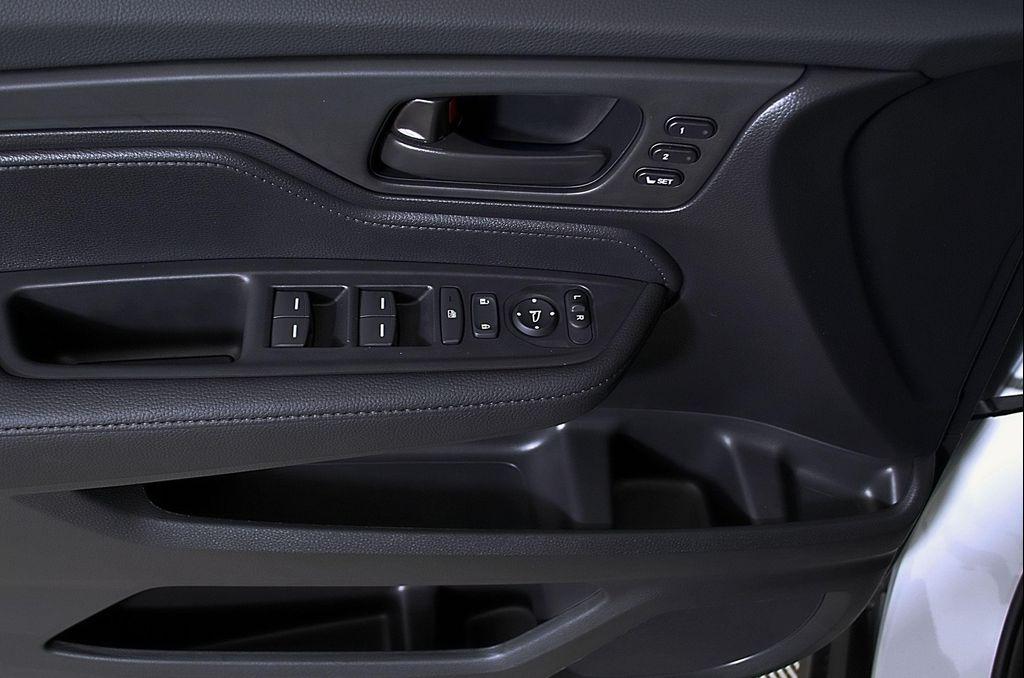 new 2026 Honda Odyssey car, priced at $44,745