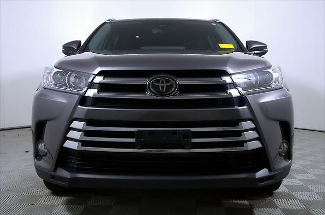 used 2018 Toyota Highlander car, priced at $24,972