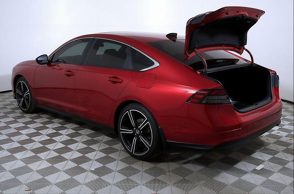 new 2025 Honda Accord Hybrid car, priced at $35,205