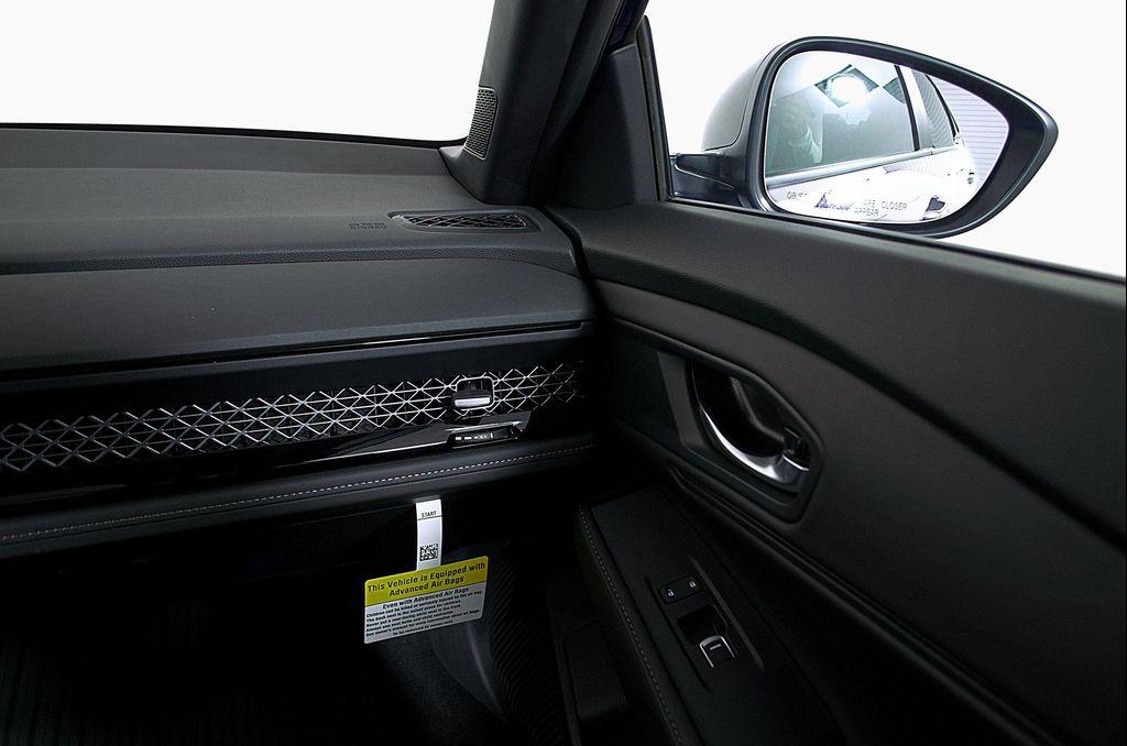 new 2025 Honda Accord Hybrid car, priced at $35,205