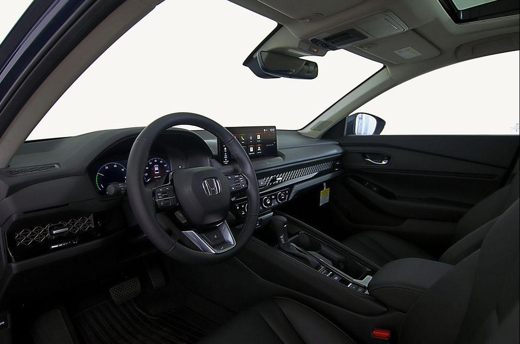 new 2025 Honda Accord Hybrid car, priced at $40,495