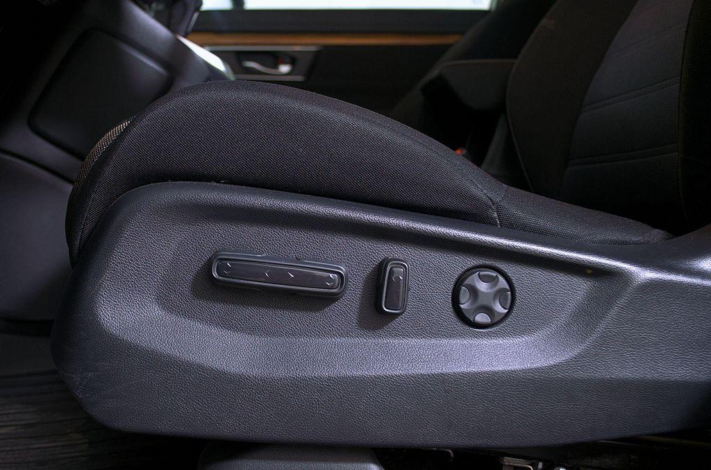 used 2021 Honda CR-V car, priced at $24,044