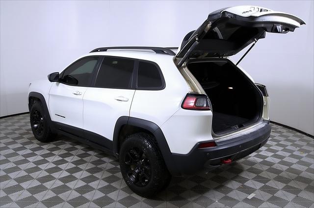 used 2019 Jeep Cherokee car, priced at $17,574