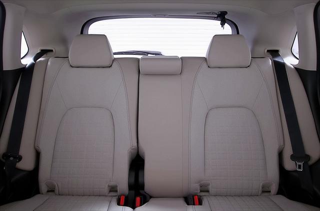 used 2025 Honda HR-V car, priced at $26,460