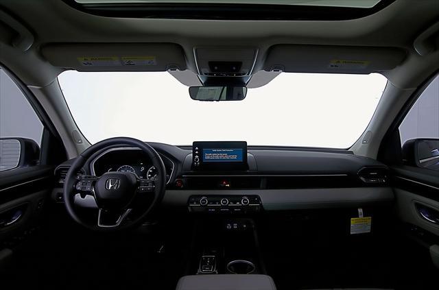 new 2025 Honda Pilot car, priced at $48,950