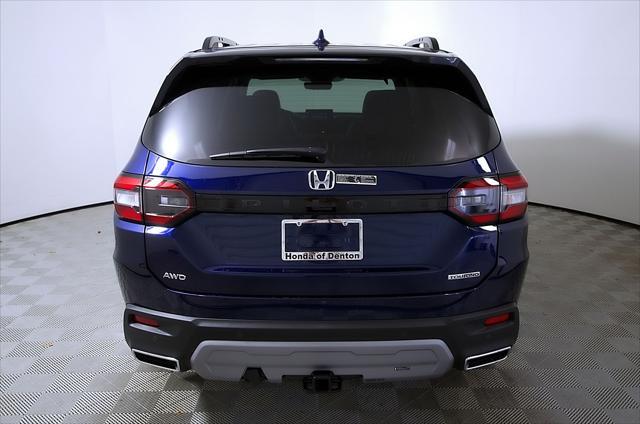 new 2025 Honda Pilot car, priced at $48,950