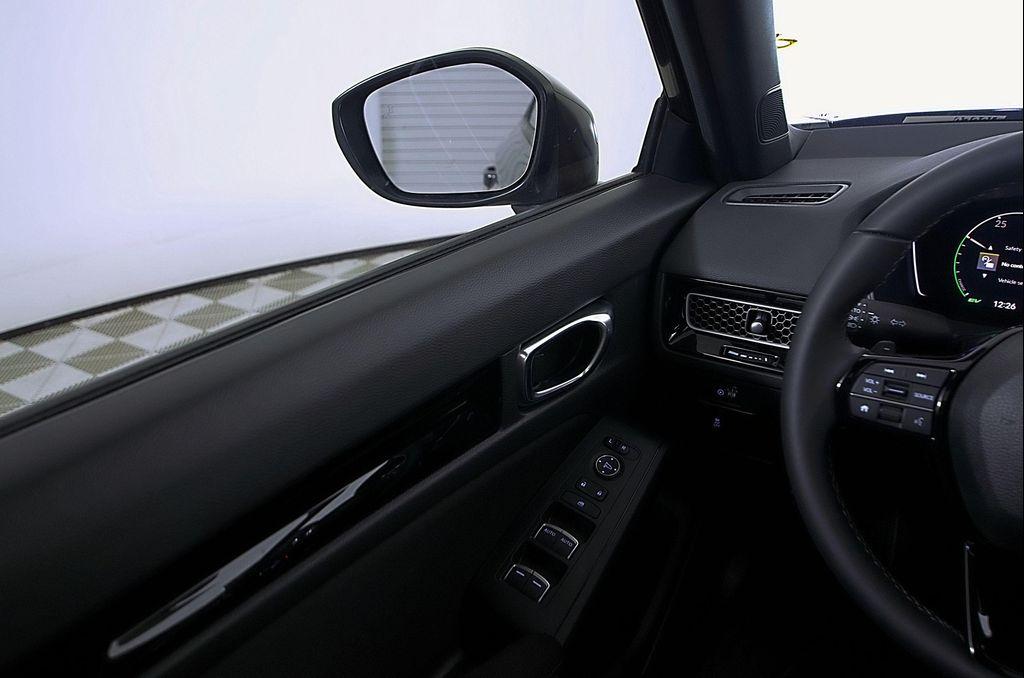 new 2026 Honda Civic Hybrid car, priced at $29,647