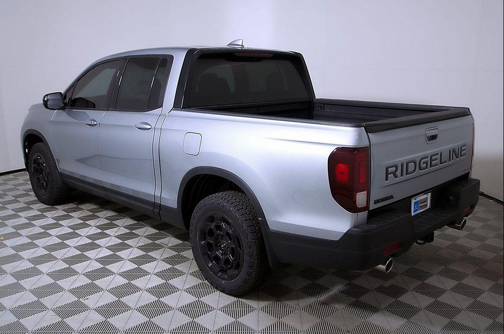 new 2025 Honda Ridgeline car, priced at $43,900
