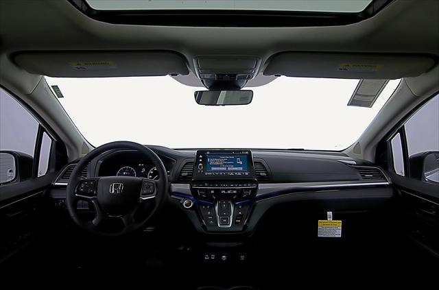used 2025 Honda Odyssey car, priced at $45,998