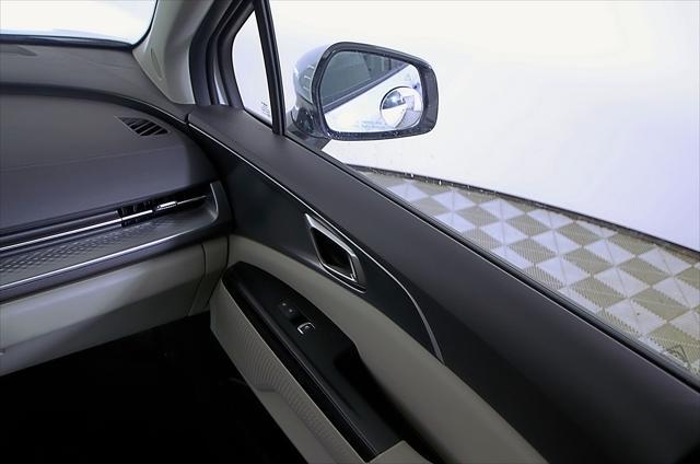 used 2024 Kia Carnival car, priced at $35,637