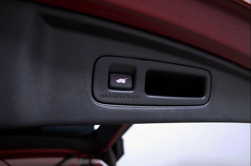 used 2024 Honda CR-V Hybrid car, priced at $34,998