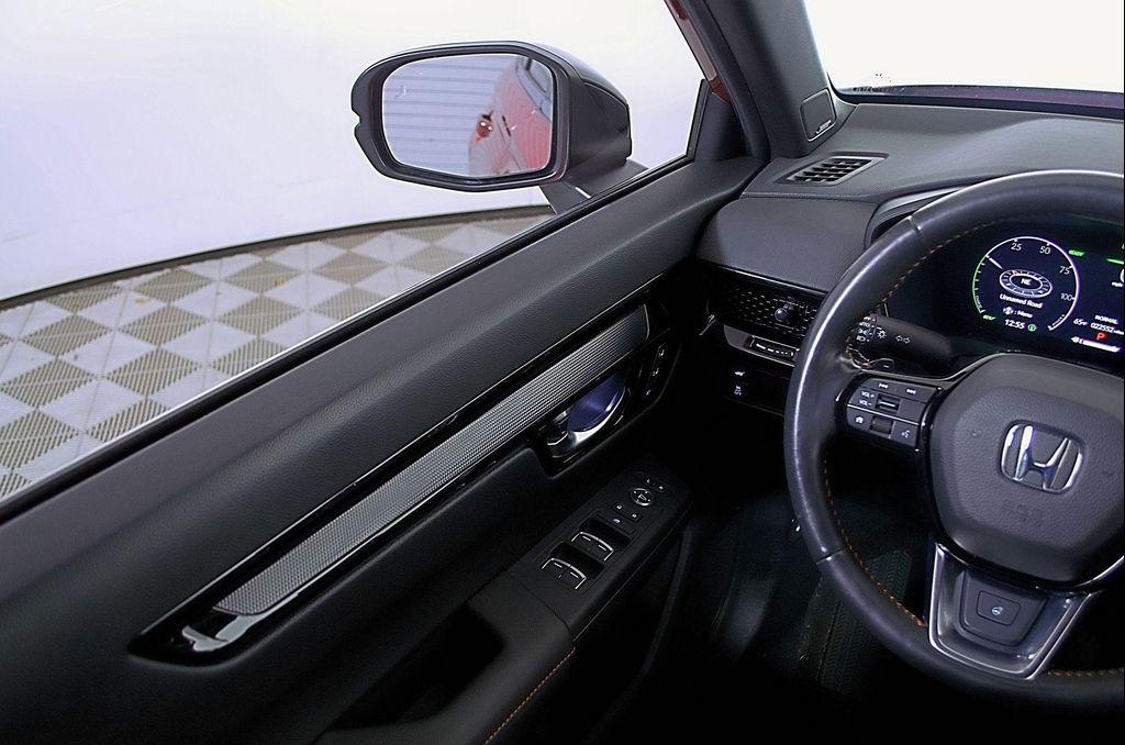 used 2024 Honda CR-V Hybrid car, priced at $34,998