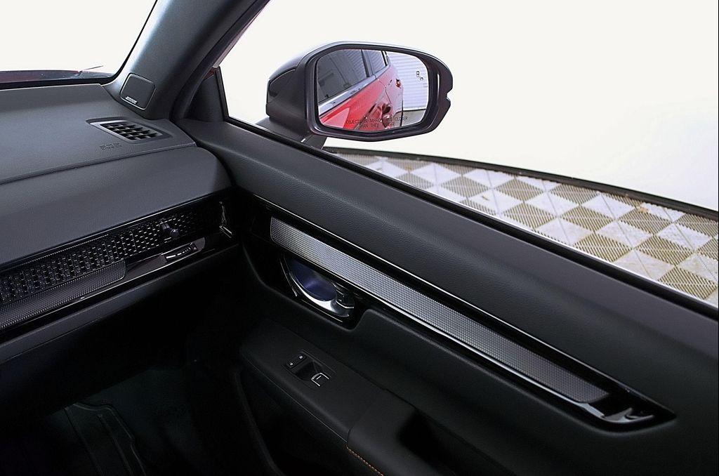 used 2024 Honda CR-V Hybrid car, priced at $34,998