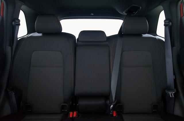 new 2026 Honda CR-V Hybrid car, priced at $40,650