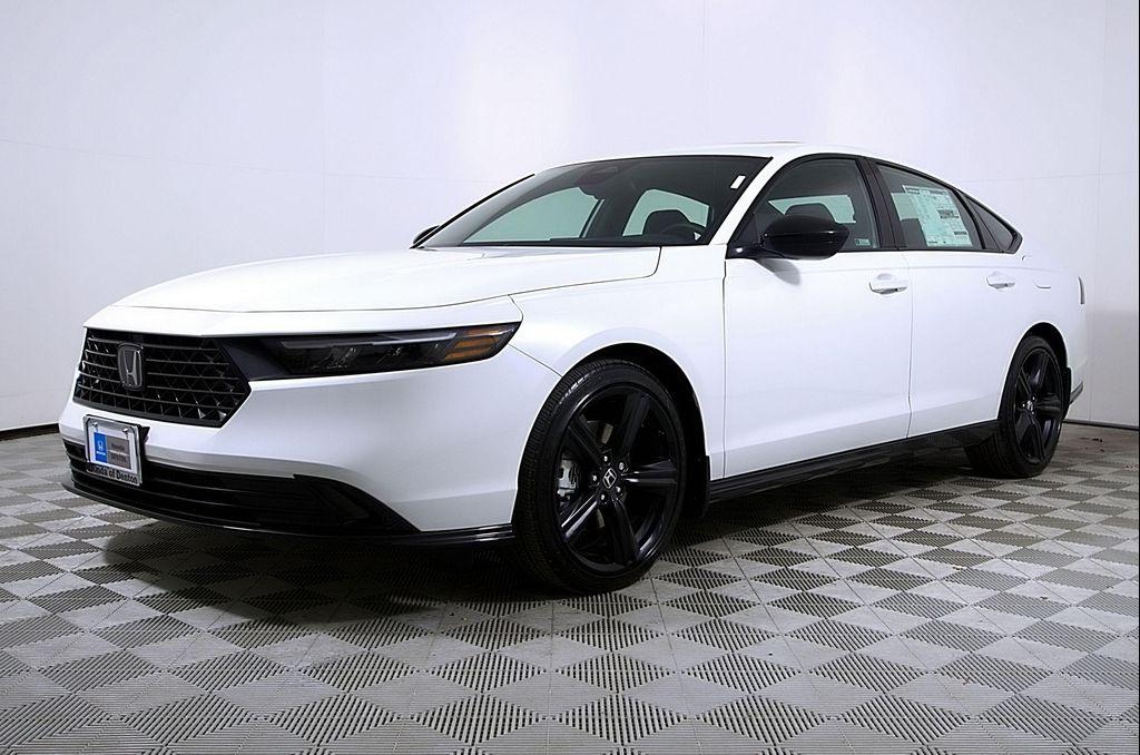 new 2025 Honda Accord Hybrid car, priced at $35,262