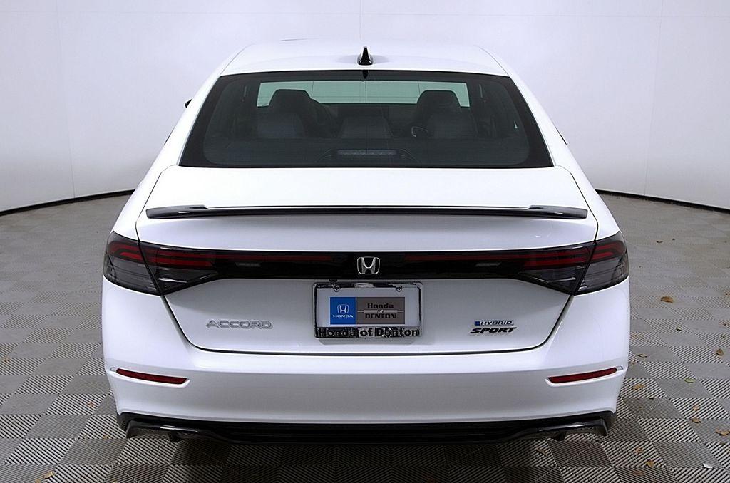 new 2025 Honda Accord Hybrid car, priced at $35,262