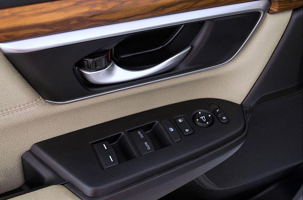 used 2022 Honda CR-V car, priced at $26,948