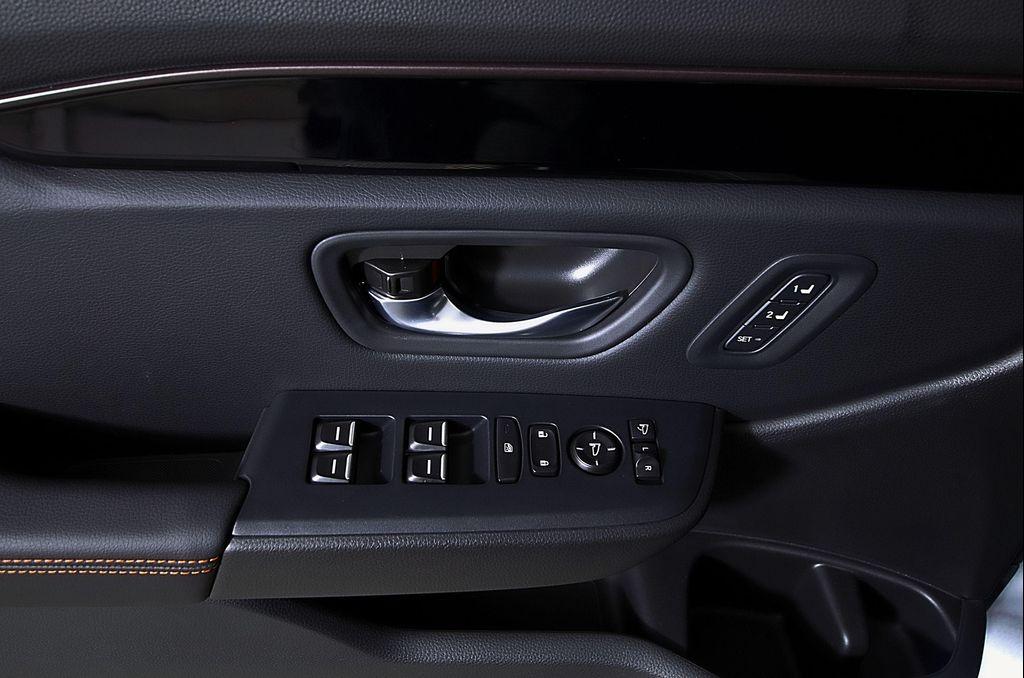 new 2025 Honda Pilot car, priced at $50,895