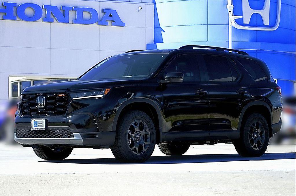 new 2025 Honda Pilot car, priced at $50,895