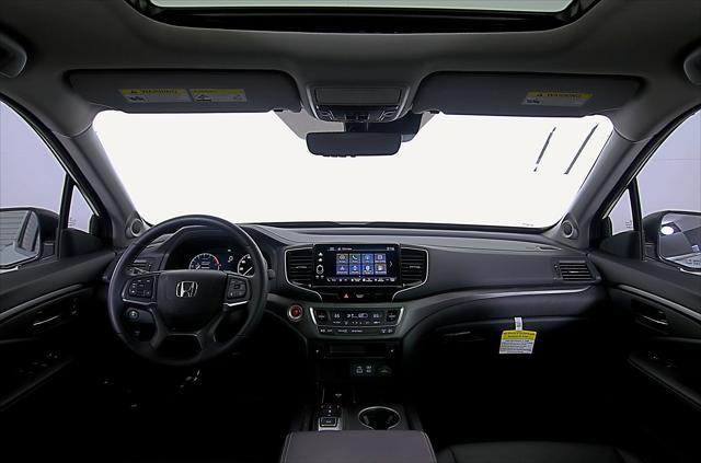used 2025 Honda Ridgeline car, priced at $40,342
